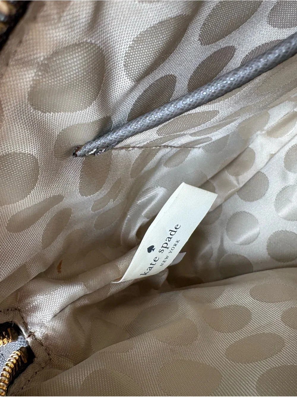 Kate Spade Cedar Street Mandy Crossbody | Clock Tower Gray Taupe | NWOT Boutique